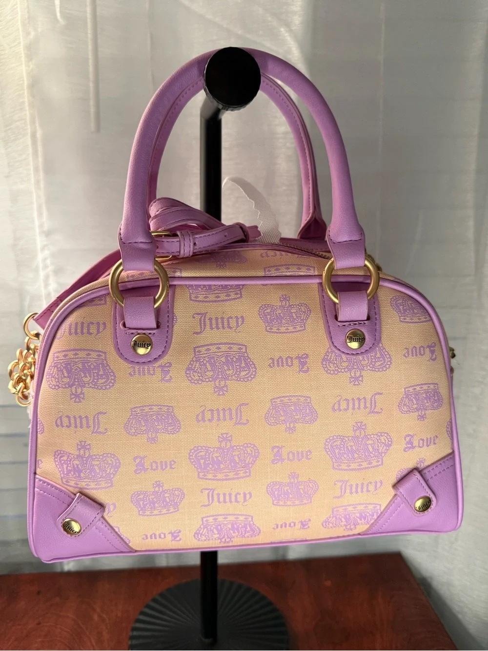 NWT Juicy Couture Pink Diamond/Violet Vintage Couture Bowler with Gold Bow Charm